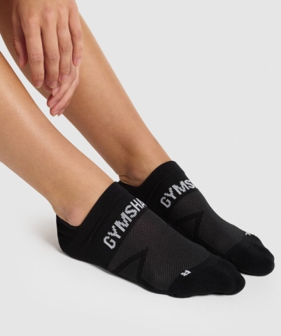 Black Gymshark No Show Performance Men's Socks | US-73LWHUI