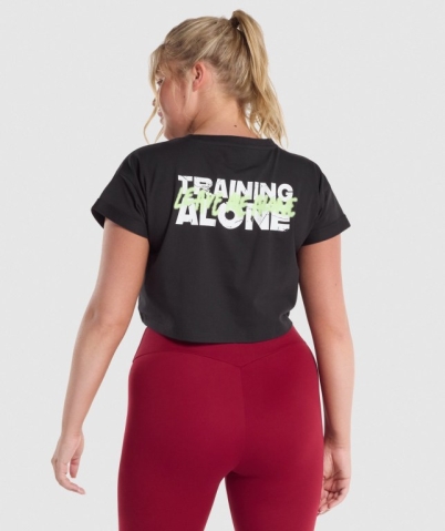 Black Gymshark Training Alone Graphic Crop Women's T Shirts | US-61PXFGU