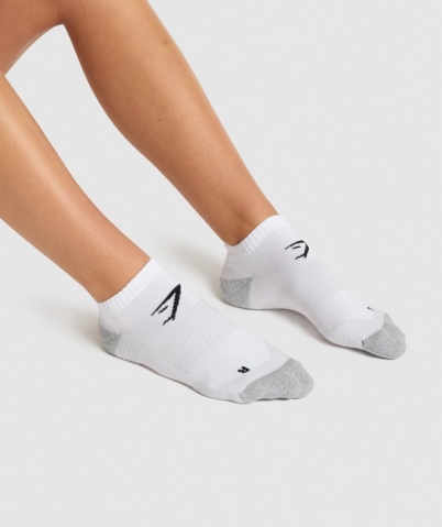 White Gymshark Ankle Performance Women's Socks | US-87KXHCP