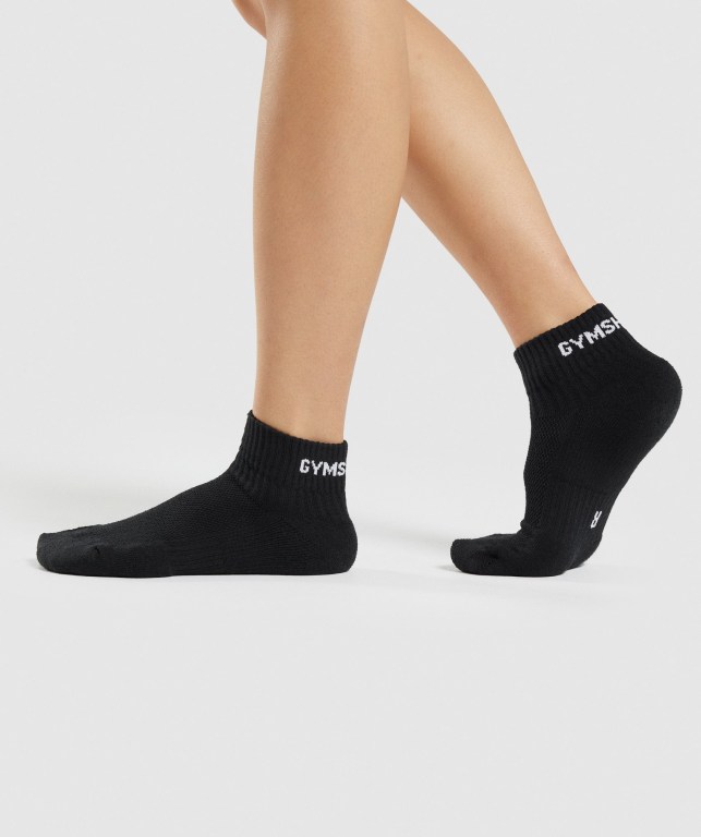 Black Gymshark Jacquard Quarter 3pk Women's Socks | US-18UGIHK