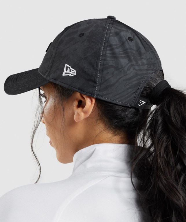 Black Gymshark Manimal Snapback Women's Headwear | US-68MOEQT