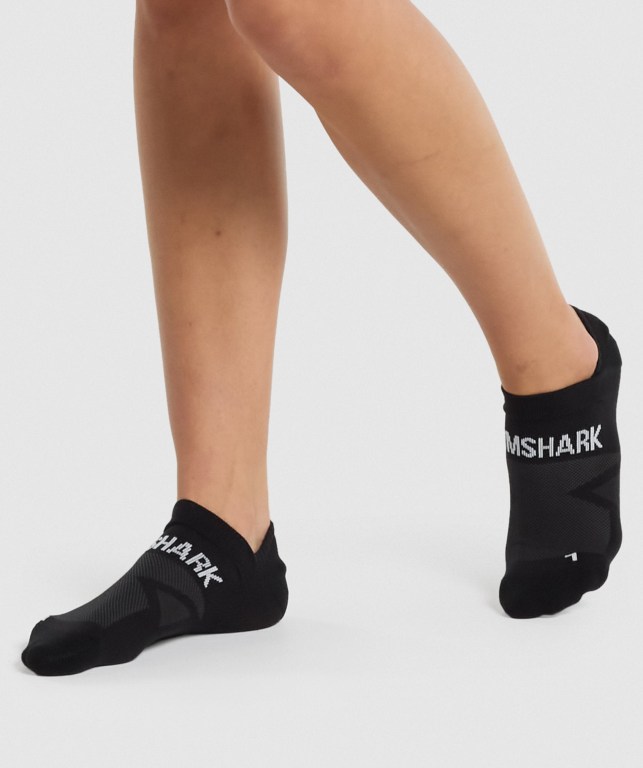 Black Gymshark No Show Performance Men's Socks | US-73LWHUI