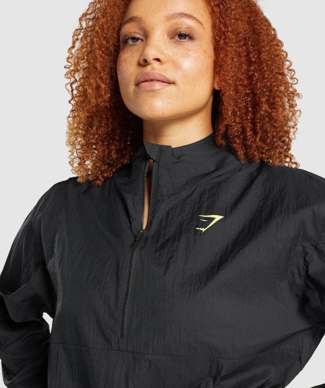 Black Gymshark Pulse Woven Women's Jackets | US-46LKOTJ