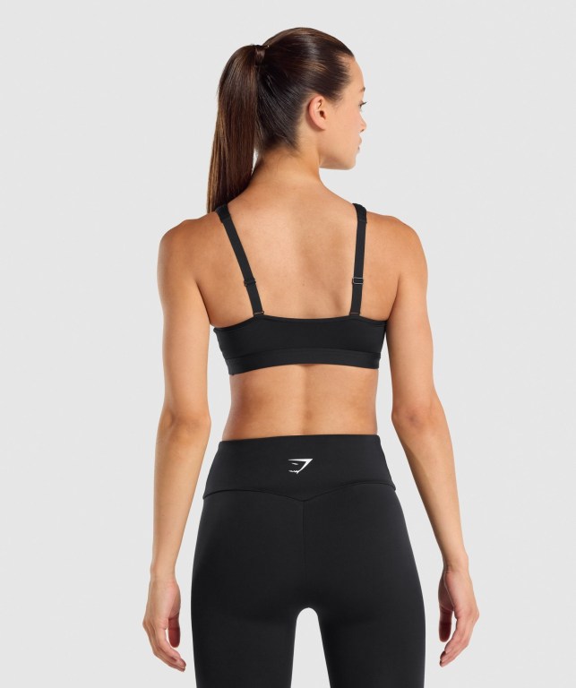 Black Gymshark Scoop Neck Training Women's Sports Bra | US-10HSJTY