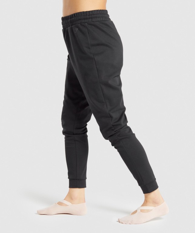 Black Gymshark Studio Women's Joggers | US-98WSRQY