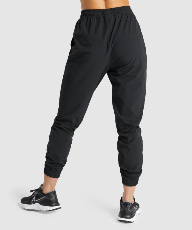 Black Gymshark Training Woven Women's Joggers | US-28RVQNZ