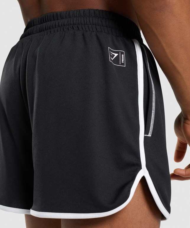 Black / White Gymshark Recess 3