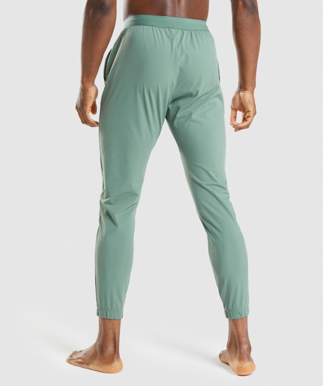 Green Gymshark Studio Men's Joggers | US-67UVMLA