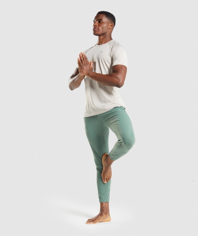 Green Gymshark Studio Men's Joggers | US-67UVMLA