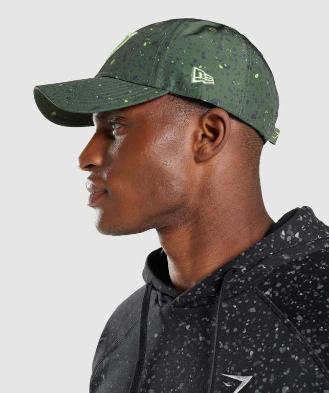 Green / White Gymshark New Era Universe Print Men's Headwear | US-27WYGVI