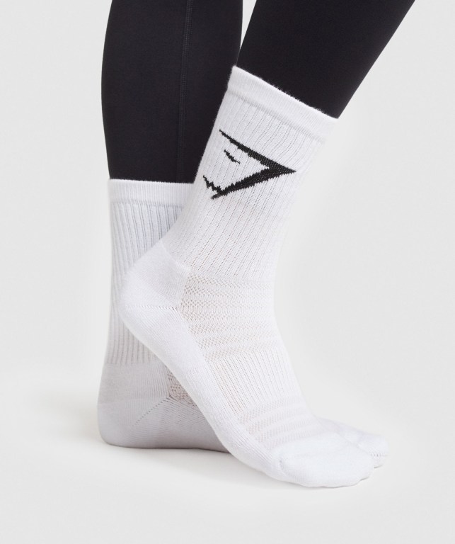 White Gymshark 3pk Men's Socks | US-10MZWER