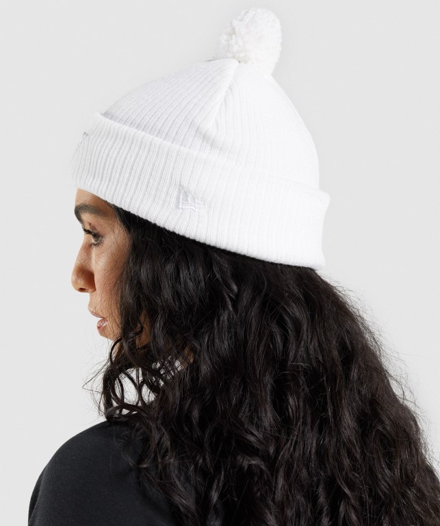 White Gymshark New Era Mini Pom Men's Headwear | US-15BNHPU