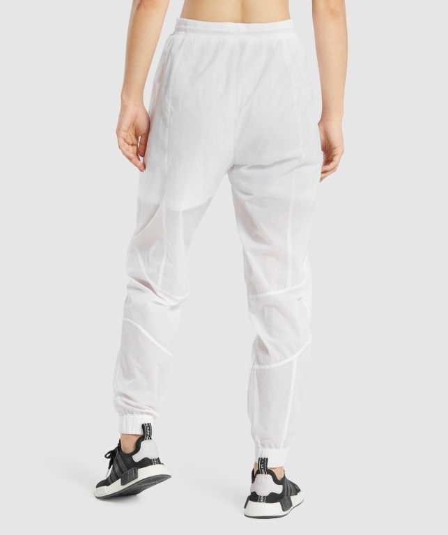 White Gymshark Pulse Woven Women's Joggers | US-69QCFPS