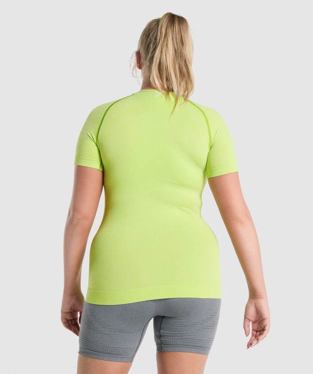 Yellow Gymshark Vital Seamless 2.0 Women's T Shirts | US-32HJWDE